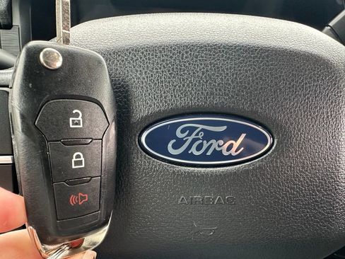 Used 2024 Ford F150 XLT image 46