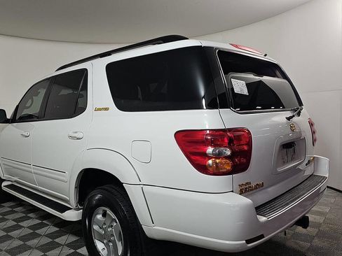 Used 2002 Toyota Sequoia Limited AWD/4WD image 3