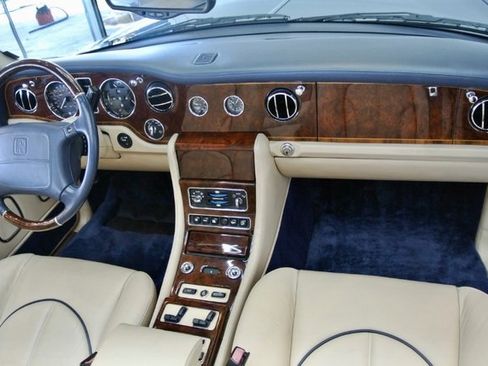Used 2000 Rolls-Royce Corniche image 16