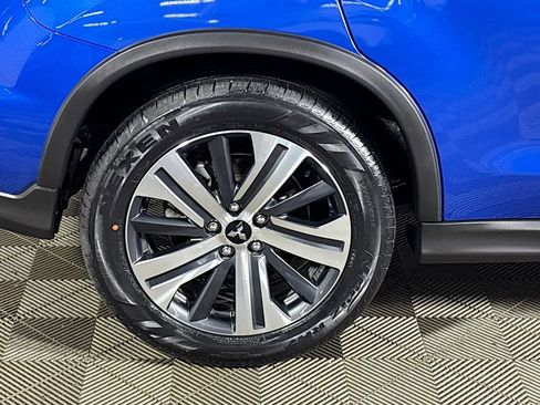 Used 2025 Mitsubishi Outlander Sport ES AWD/4WD image 22