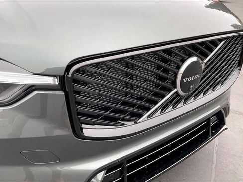 New 2026 Volvo XC60 B5 Ultra w/ Climate Package PRO image 33