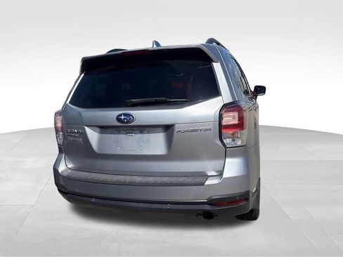 Used 2018 Subaru Forester 2.5i Limited AWD/4WD image 8