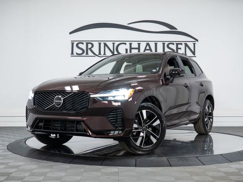 New 2026 Volvo XC60 B5 Core w/ Climate Package image 26