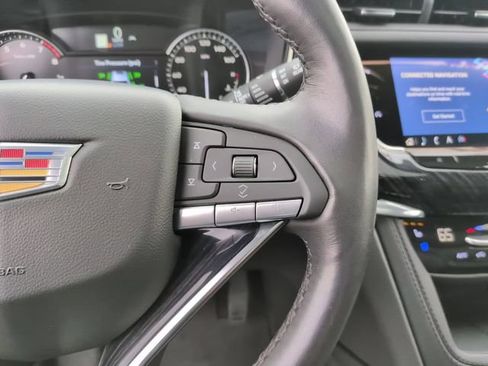Certified 2024 Cadillac XT6 Premium Luxury w/ LPO, Floor Liner Package AWD/4WD image 21