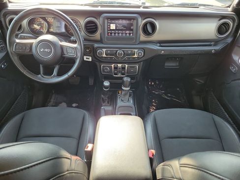 Used 2020 Jeep Wrangler Unlimited Sport image 16