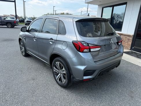 Used 2020 Mitsubishi Outlander Sport SE image 6