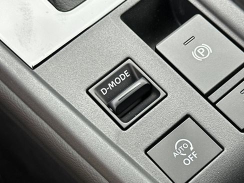 New 2026 Nissan Sentra SV w/ SV Convenience Package image 32