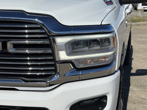 Used 2024 RAM 2500 Laramie image 12