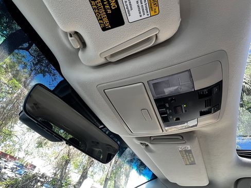 Used 2020 Lexus GX 460 Luxury w/ Accessory Package image 29