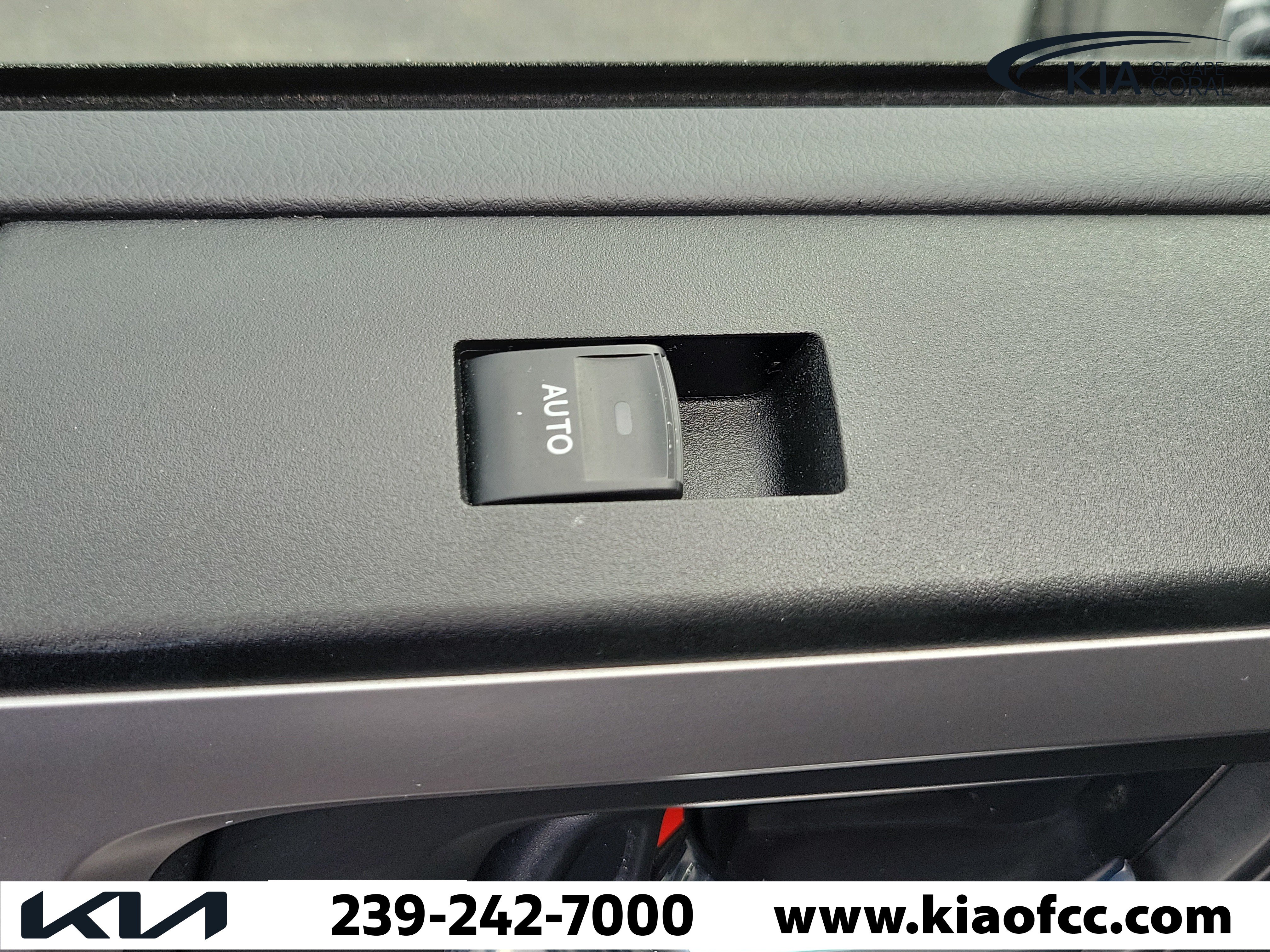 Used 2023 Toyota 4Runner SR5 Premium w/ Moonroof Package RWD image 14
