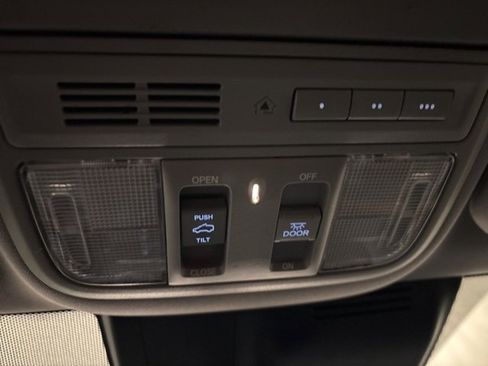 Used 2017 Honda CR-V EX-L image 21