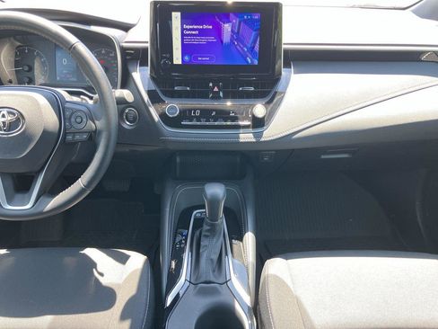 Used 2025 Toyota Corolla SE FWD image 16
