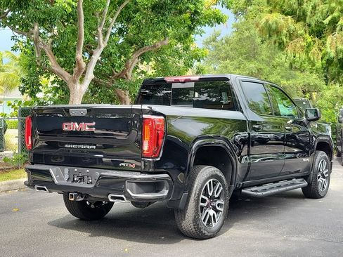 Certified 2022 GMC Sierra 1500 AT4 w/ AT4 Premium Package AWD/4WD image 5