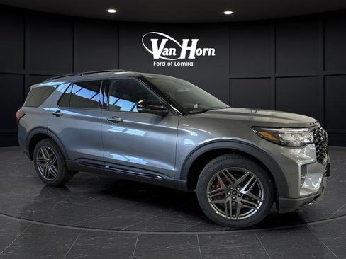 New 2026 Ford Explorer ST-Line image 1