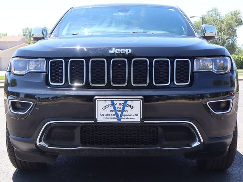 Used 2020 Jeep Grand Cherokee Limited AWD/4WD image 13