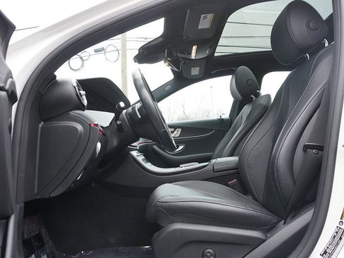 Used 2022 Mercedes-Benz E 450 4MATIC Sedan image 35