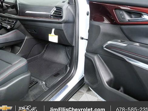 New 2026 Chevrolet Traverse Z71 w/ Driver Confidence Package AWD/4WD image 24