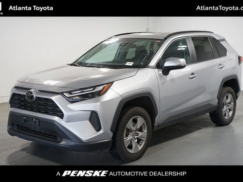 Used 2024 Toyota RAV4 XLE FWD image 1