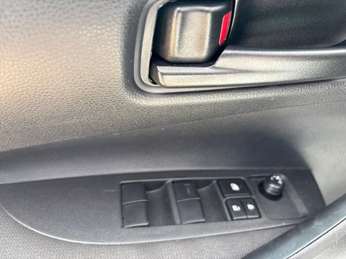 Used 2026 Toyota Corolla LE FWD image 12