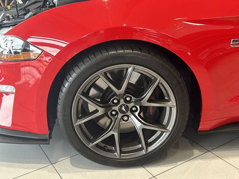 Used 2018 Ford Mustang GT Premium w/ Performance Package - Level 2 image 31