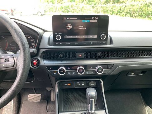 Used 2023 Honda CR-V EX image 17
