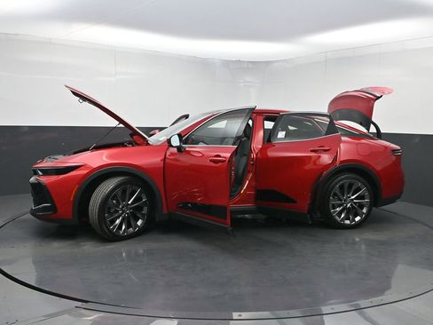 Used 2023 Toyota Crown Limited w/ Advanced Technology Package image 37