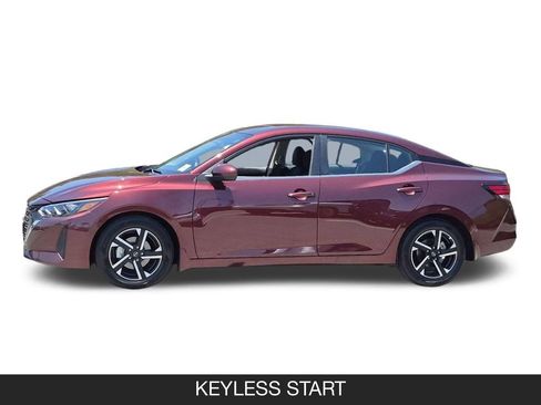 Used 2024 Nissan Sentra SV FWD image 5