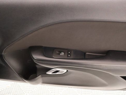 Used 2022 Dodge Challenger GT image 14