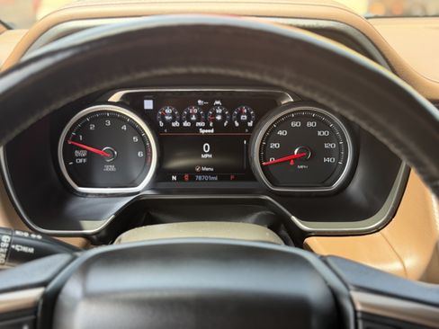 Used 2021 Chevrolet Tahoe High Country w/ Premium Package RWD image 21