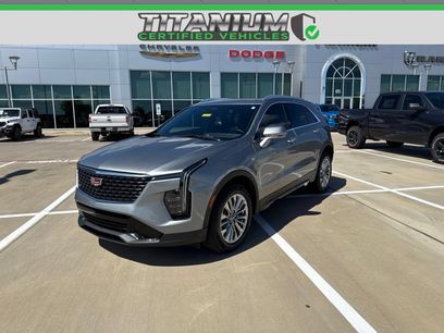 Used 2025 Cadillac XT4 Premium Luxury w/ Cold Weather Package