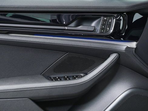 New 2026 Porsche Panamera 4 image 6