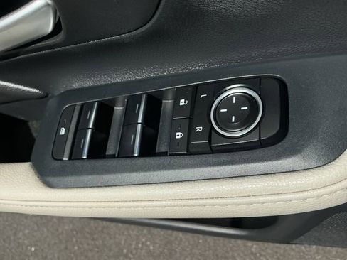 Certified 2024 Toyota Grand Highlander AWD image 31