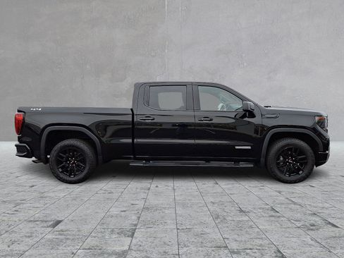 Certified 2022 GMC Sierra 1500 Elevation image 12