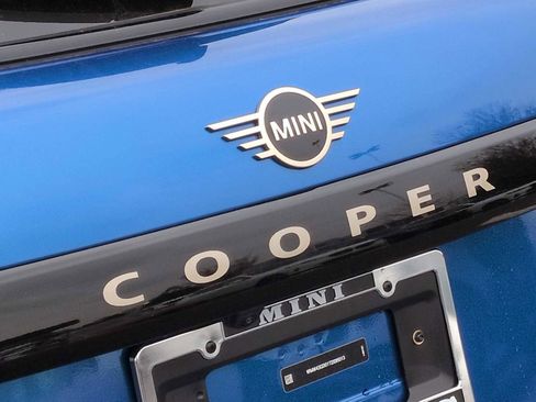 New 2026 MINI Cooper 4-Door Hardtop image 13