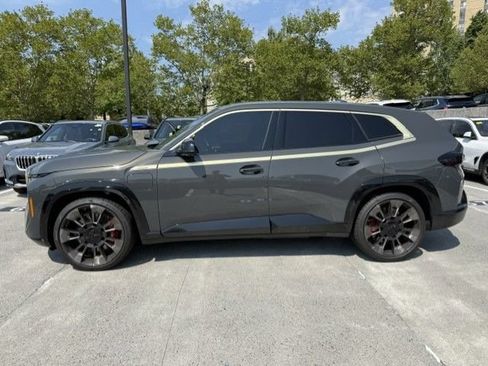 Used 2023 BMW XM w/ M Driver's Package AWD/4WD image 5