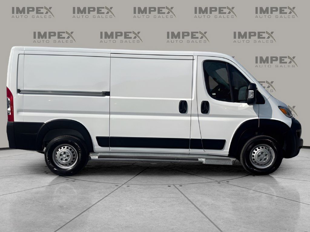 Used 2025 RAM ProMaster 2500 w/ U-Haul Equipment Group FWD image 6