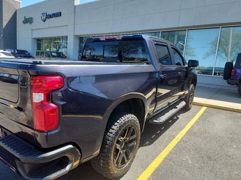 Used 2022 Chevrolet Silverado 1500 LT Trail Boss w/ LT Trail Boss Premium Package AWD/4WD image 4