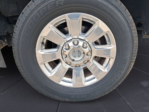 Used 2021 Ford F250 Platinum AWD/4WD image 14