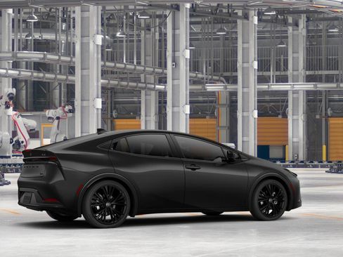 New 2026 Toyota Prius FWD image 13