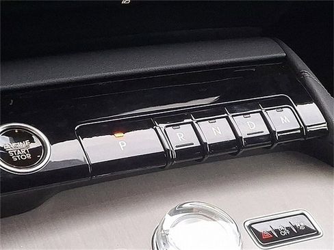 New 2025 Lincoln Navigator L Reserve w/ Jet Appearance Package image 8