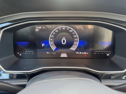 Used 2024 Volkswagen Jetta SE image 13