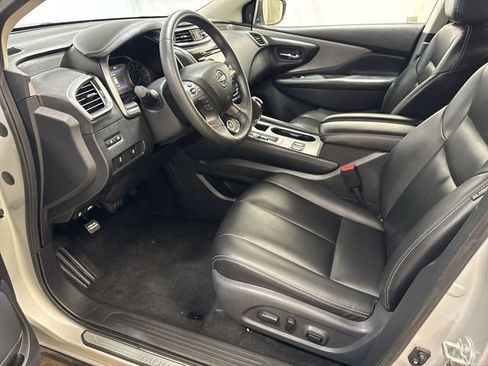 Used 2023 Nissan Murano SV AWD/4WD image 11