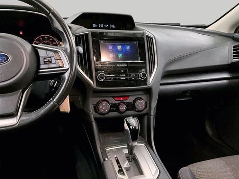 Used 2018 Subaru Crosstrek 2.0i Premium w/ Moonroof Package AWD/4WD image 7