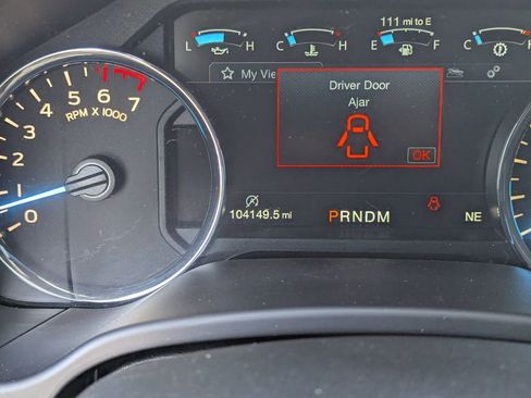 Used 2019 Ford F150 Lariat w/ Equipment Group 502A Luxury image 25