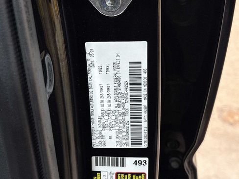 Used 2024 Toyota Tacoma TRD Off-Road AWD/4WD image 14