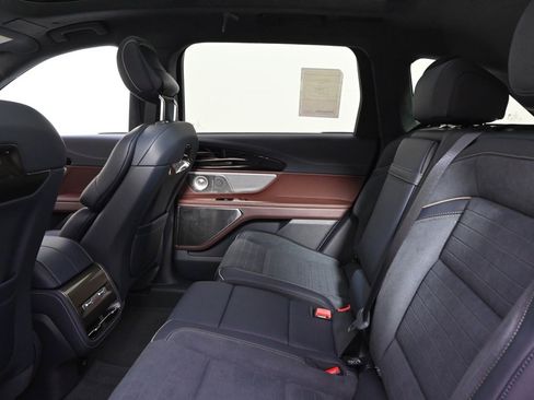 New 2026 Lincoln Nautilus Black Label image 21