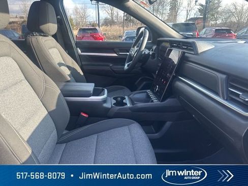 Used 2025 GMC Terrain Elevation AWD/4WD image 13