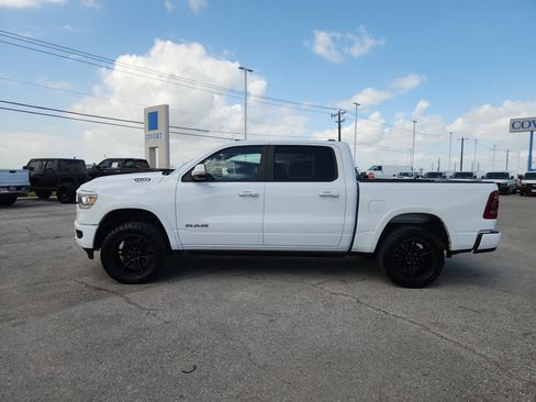 Used 2022 RAM 1500 Laramie w/ Laramie Southwest Edition AWD/4WD image 4