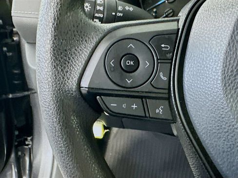 Used 2021 Toyota RAV4 XLE w/ Convenience Package AWD/4WD image 23