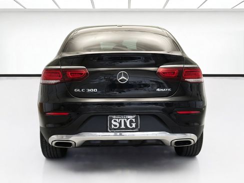 Used 2021 Mercedes-Benz GLC 300 4MATIC Coupe image 5